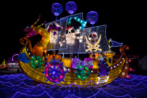 Magical-Winter-Lights-pirate-shipKAC