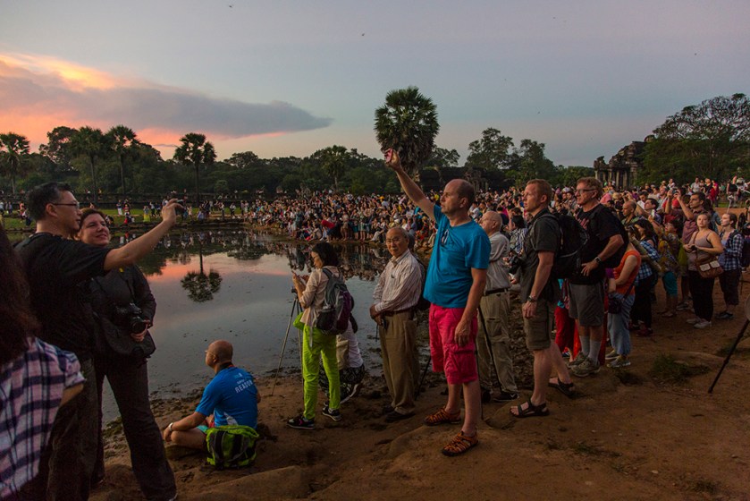 Tourists, sunrise, Angkor Wat, cambodia, crowds.